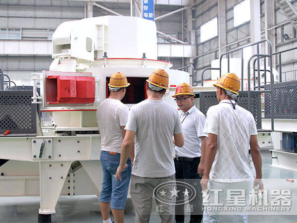 石英石制砂機預咨詢現(xiàn)場