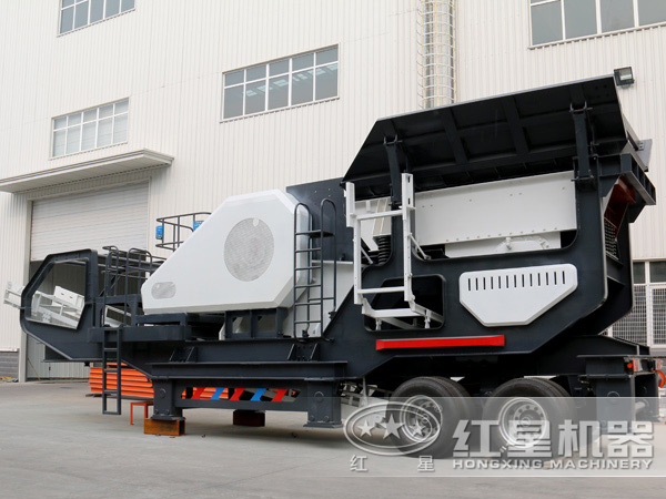 一臺(tái)時(shí)產(chǎn)100噸-600噸流動(dòng)式鵝卵石移動(dòng)碎石機(jī) 一臺(tái)時(shí)產(chǎn)100噸-600噸流動(dòng)式鵝卵石移動(dòng)碎石機(jī)