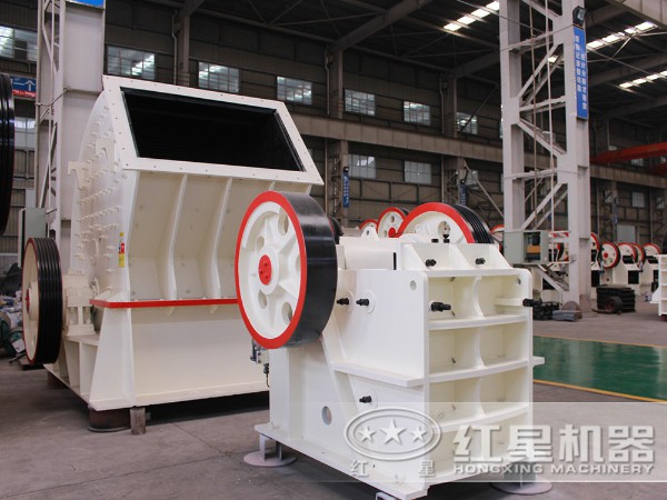 顎式破碎機+反擊式破碎機 顎式破碎機+反擊式破碎機