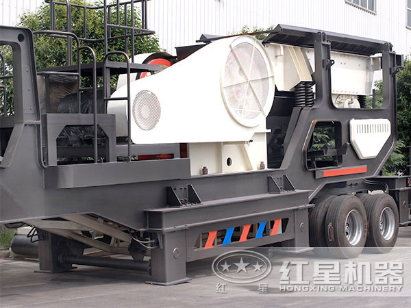 車載可移動式碎石子機(jī):配顎破機(jī) 車載可移動式碎石子機(jī):配顎破機(jī)