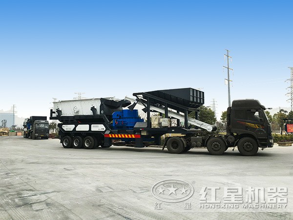 車載可移動式碎石子機(jī):配制砂機(jī) 車載可移動式碎石子機(jī):配制砂機(jī)
