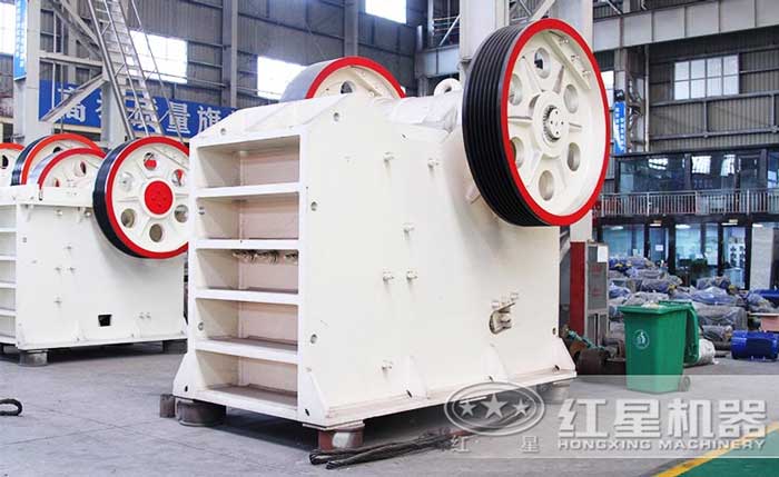 時產(chǎn)300噸的鄂破 時產(chǎn)300噸的鄂破