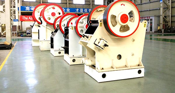 時產300噸的鄂破什么價-型號 時產300噸的鄂破什么價-型號