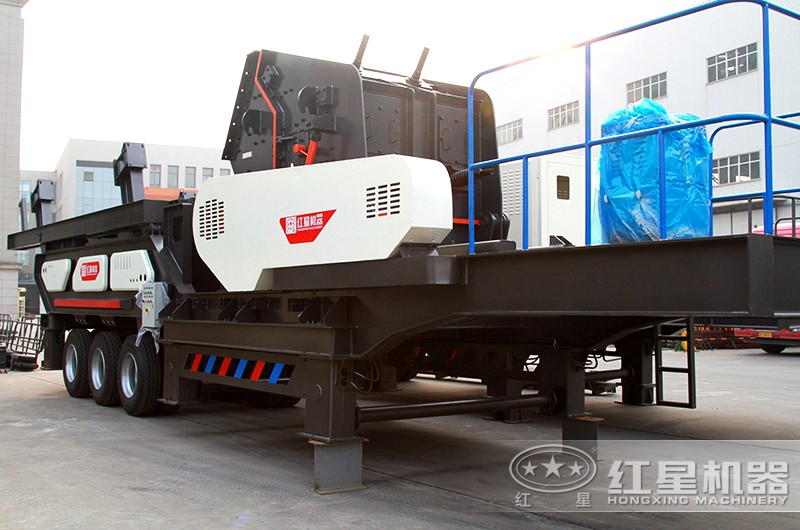 輪胎反擊破+振動篩移動破碎機 輪胎反擊破+振動篩移動破碎機