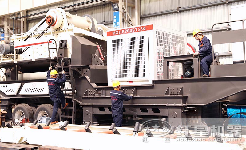 移動(dòng)破碎車(chē)生產(chǎn)廠(chǎng)房，匠心制造，品質(zhì)更好