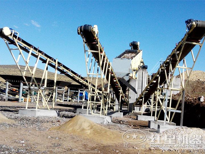 海南三亞金礦石破碎現(xiàn)場(chǎng),日產(chǎn)3000噸 海南三亞金礦石破碎現(xiàn)場(chǎng),日產(chǎn)3000噸