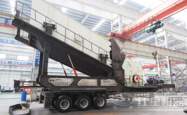 輪胎移動(dòng)式河卵石破碎設(shè)備,中細(xì)碎反擊破+篩分一體機(jī),效能高節(jié)能、綠色環(huán)保