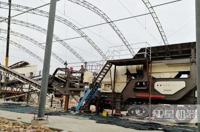 湖北室內移動破碎機生產現場 湖北室內移動破碎機生產現場