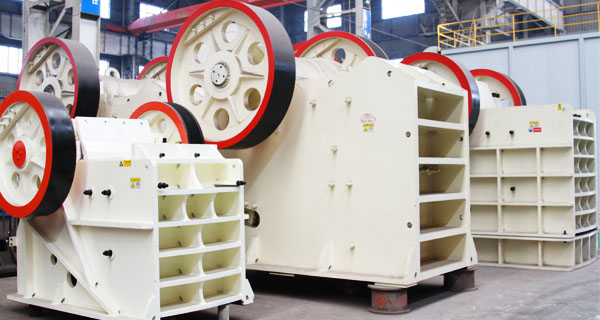 時產1000噸大型鄂破碎石機多少錢?作業視頻有沒有 時產1000噸大型鄂破碎石機多少錢?作業視頻有沒有