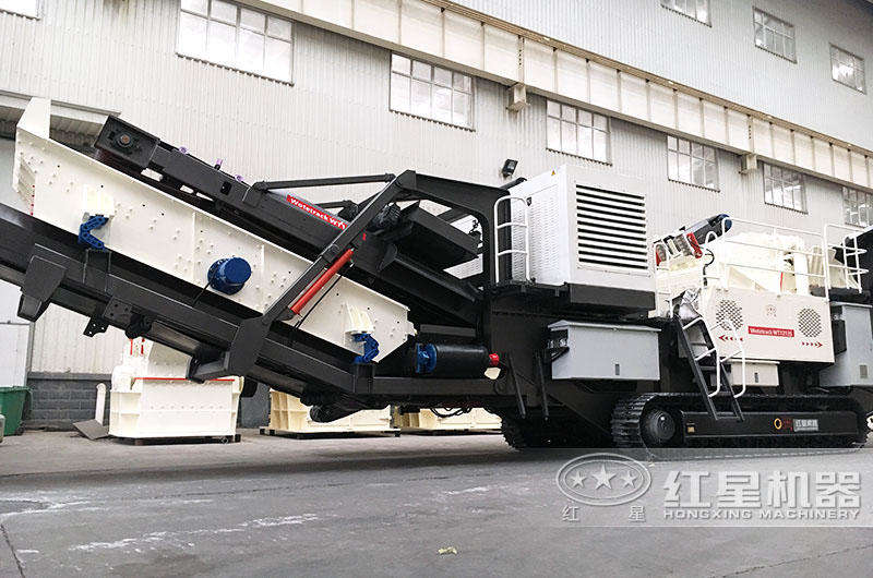 反擊破履帶流動(dòng)式破碎機(jī):破碎+傳輸+篩分 反擊破履帶流動(dòng)式破碎機(jī):破碎+傳輸+篩分