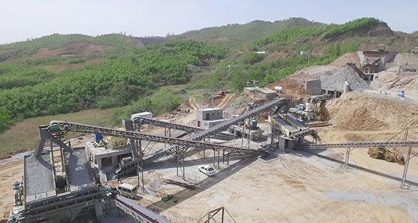 時產(chǎn)一千噸大型石料制砂生產(chǎn)線多種配置方案,市場報價多少? 時產(chǎn)一千噸大型石料制砂生產(chǎn)線多種配置方案,市場報價多少?