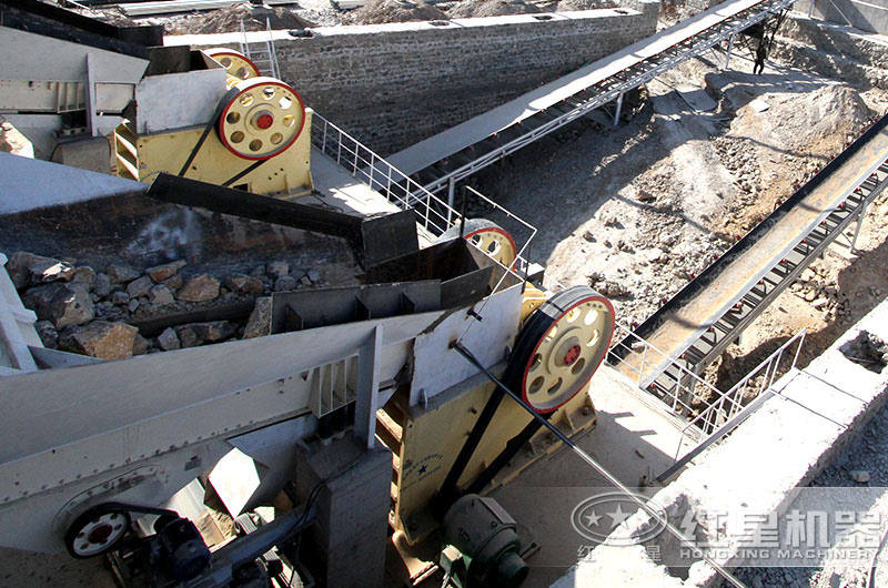 顎破機作業(yè)現(xiàn)場 顎破機作業(yè)現(xiàn)場