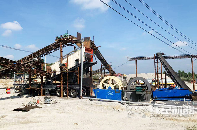 移動打砂機(jī)工作現(xiàn)場圖片