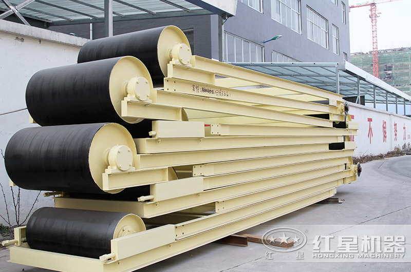 膠帶輸送機(jī)圖片 膠帶輸送機(jī)圖片