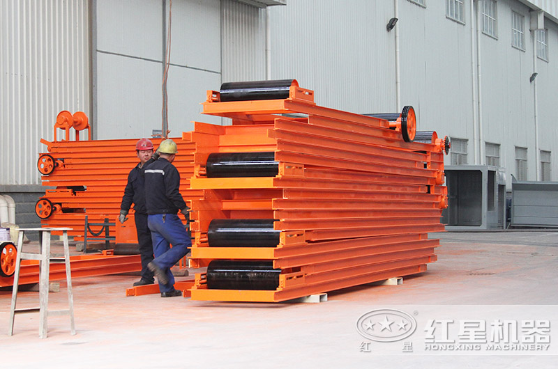 皮帶輸送機(jī)設(shè)備圖片 皮帶輸送機(jī)設(shè)備圖片