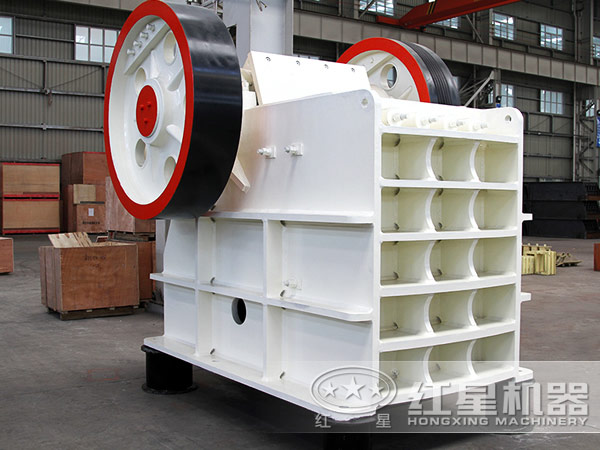 鄂式破碎機(jī) 鄂式破碎機(jī)