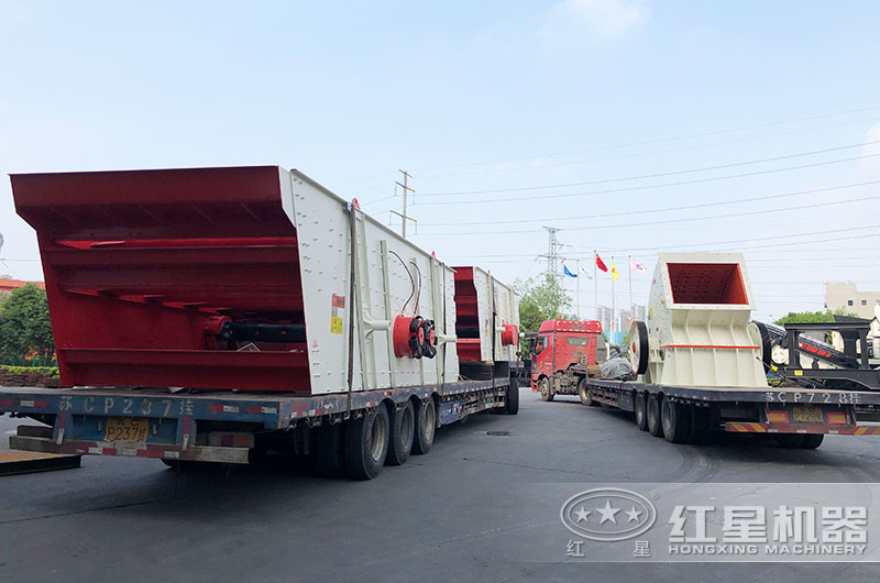 大口徑重錘破碎機陸續(xù)發(fā)往各地 大口徑重錘破碎機陸續(xù)發(fā)往各地