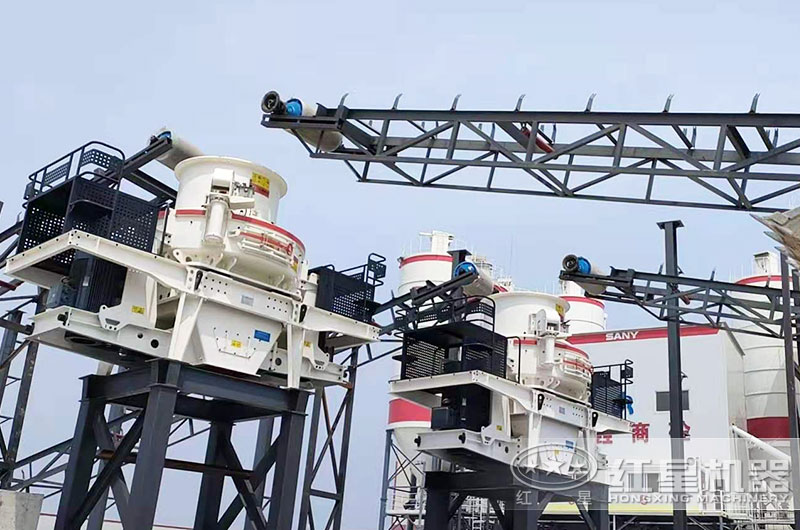 瓜子片制砂機(jī)工作現(xiàn)場(chǎng)圖 瓜子片制砂機(jī)工作現(xiàn)場(chǎng)圖