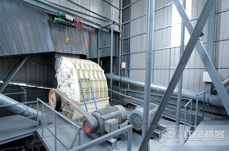 紅星礦石錘式破碎機 紅星礦石錘式破碎機