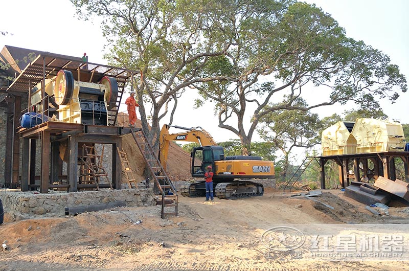 鄂破+反擊破生產(chǎn)線現(xiàn)場 鄂破+反擊破生產(chǎn)線現(xiàn)場